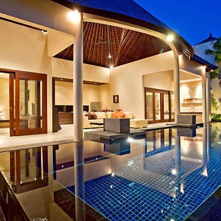 Arsa Villa Bali Seminyak Exteriör bild