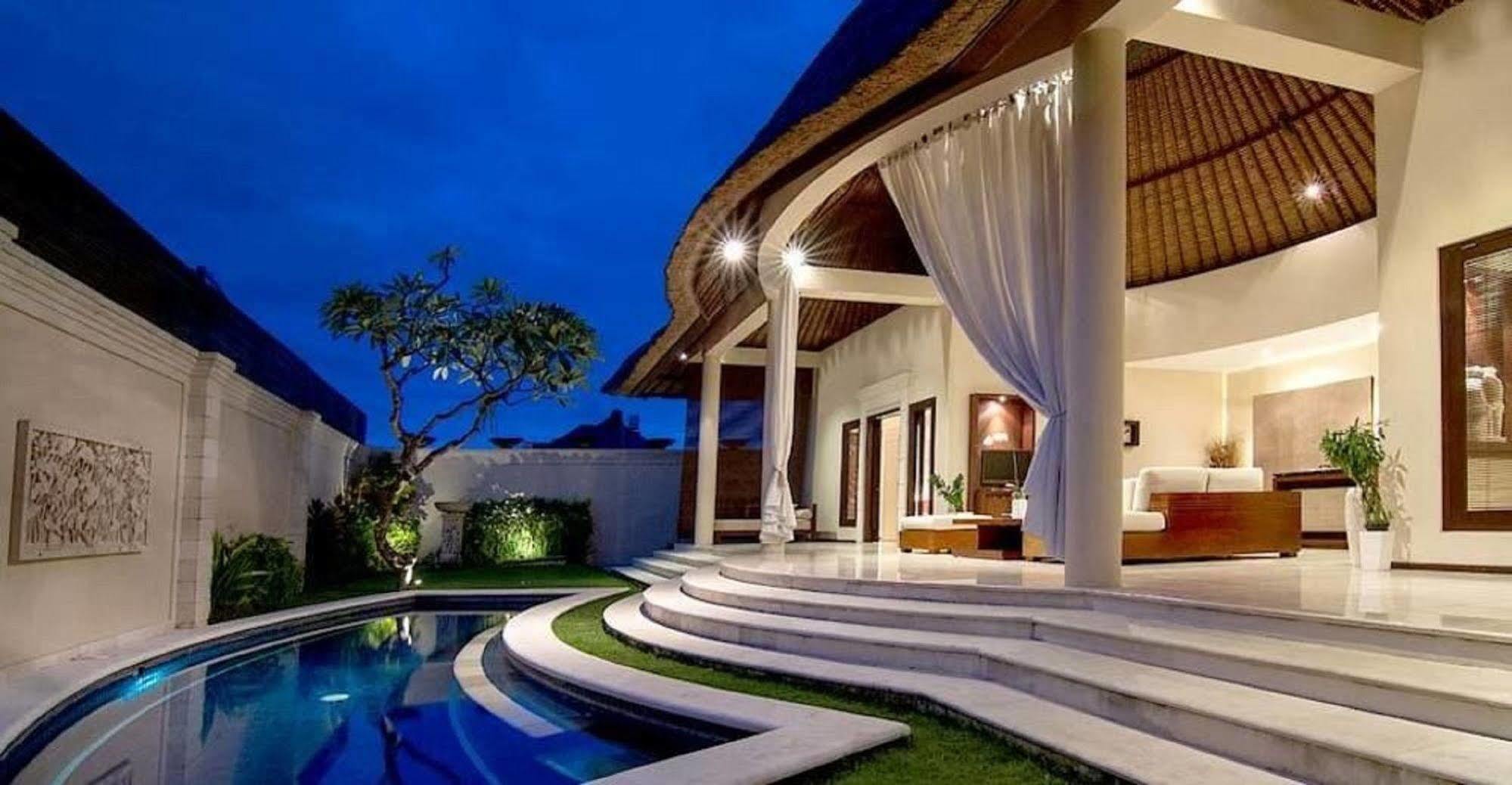 Arsa Villa Bali Seminyak Exteriör bild