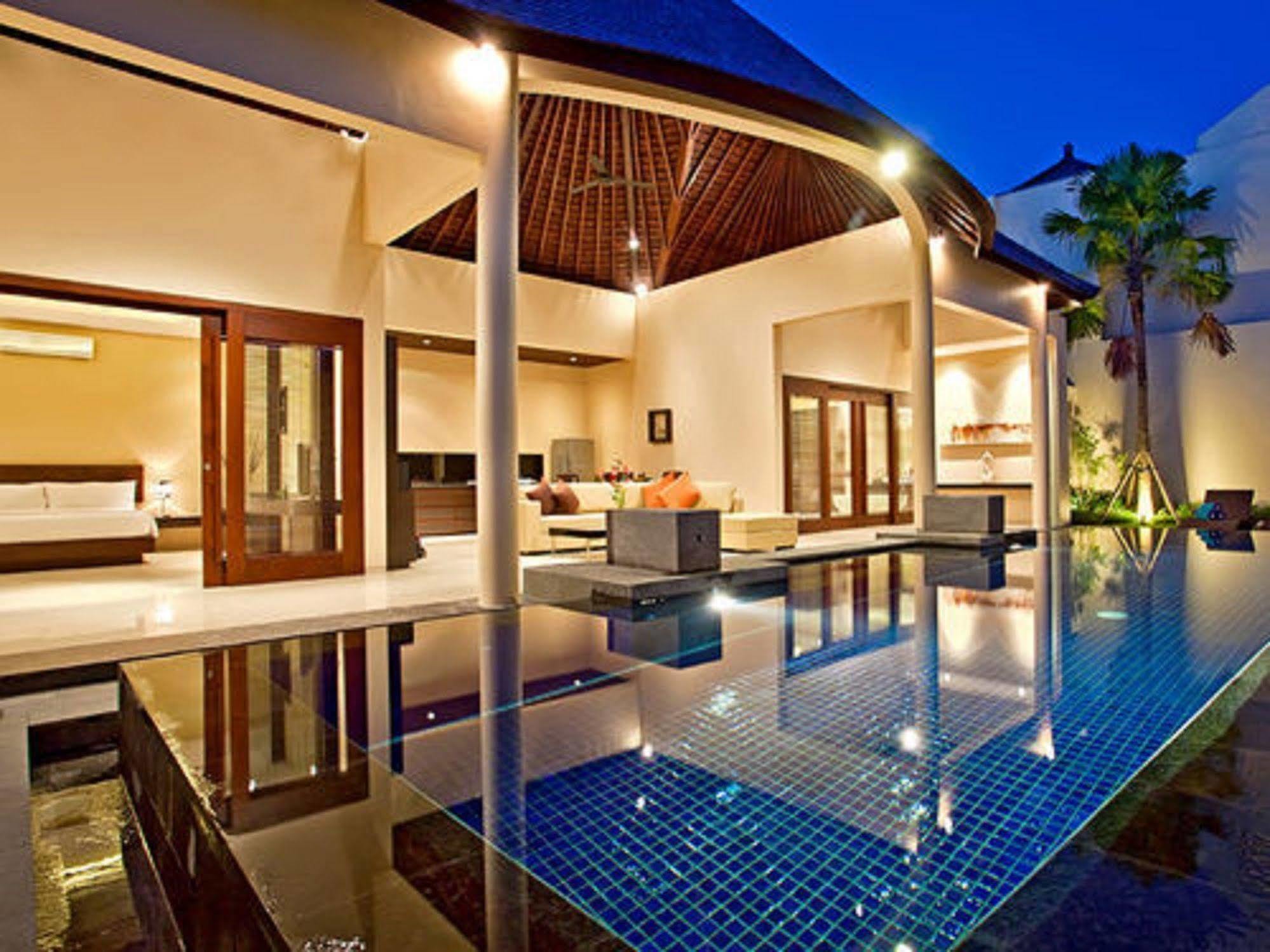 Arsa Villa Bali Seminyak Exteriör bild