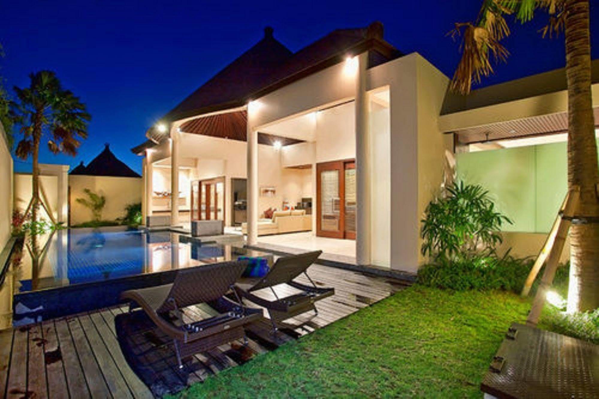 Arsa Villa Bali Seminyak Exteriör bild